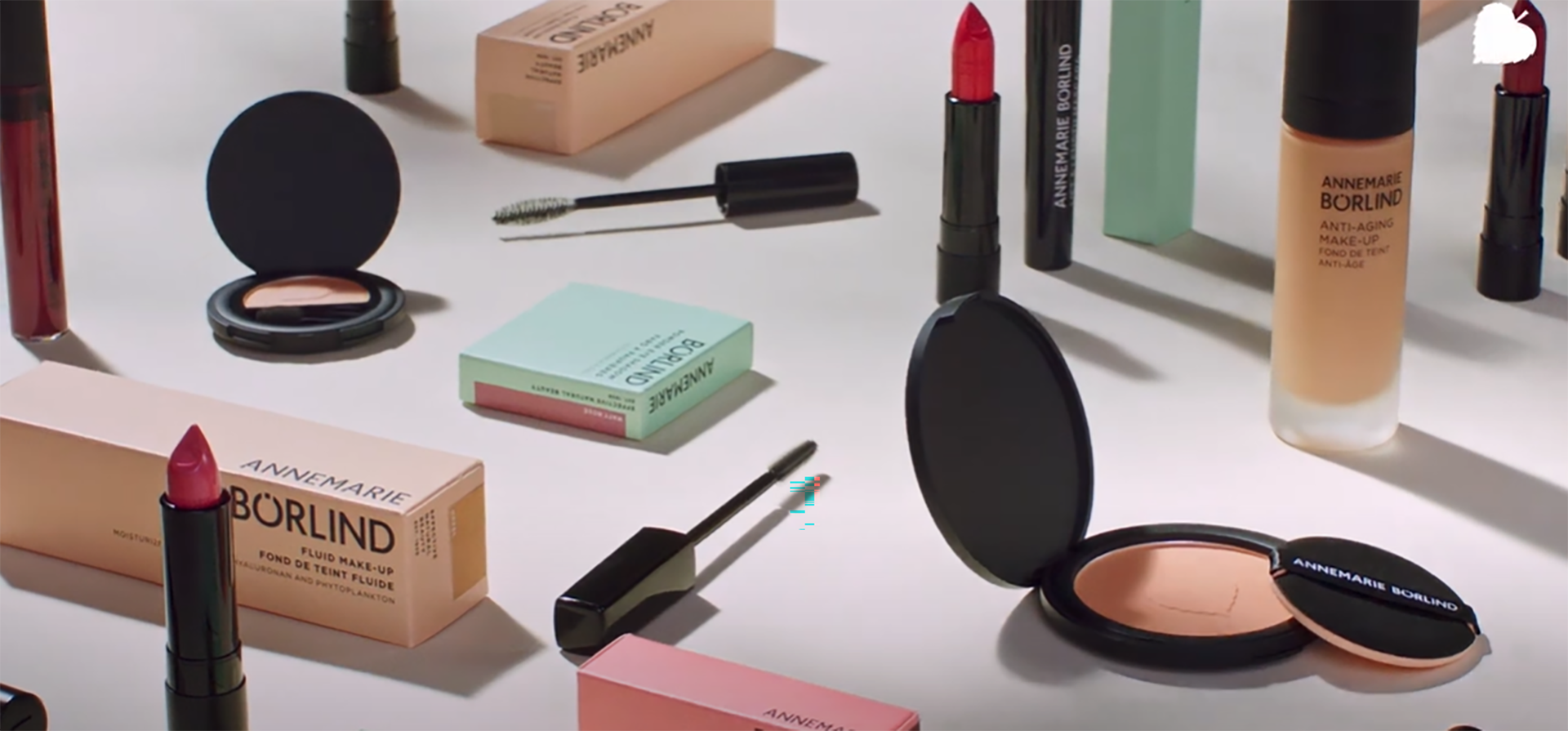 ANNEMARIE BÖRLIND Make-up mit Lippenstiften, Mascara, Kompaktpuder und Anti-Aging Foundation