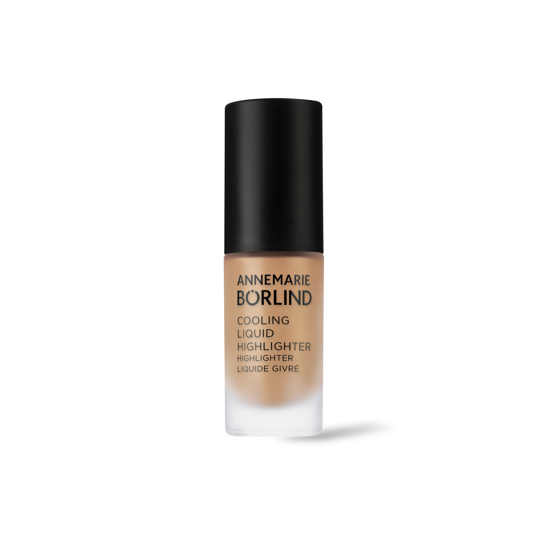 COOLING LIQUID HIGHLIGHTER ANNEMARIE BÖRLIND Cooling Liquid Highlighter in matter Glasflasche mit schwarzem Deckel vor schwarzem Hintergrund