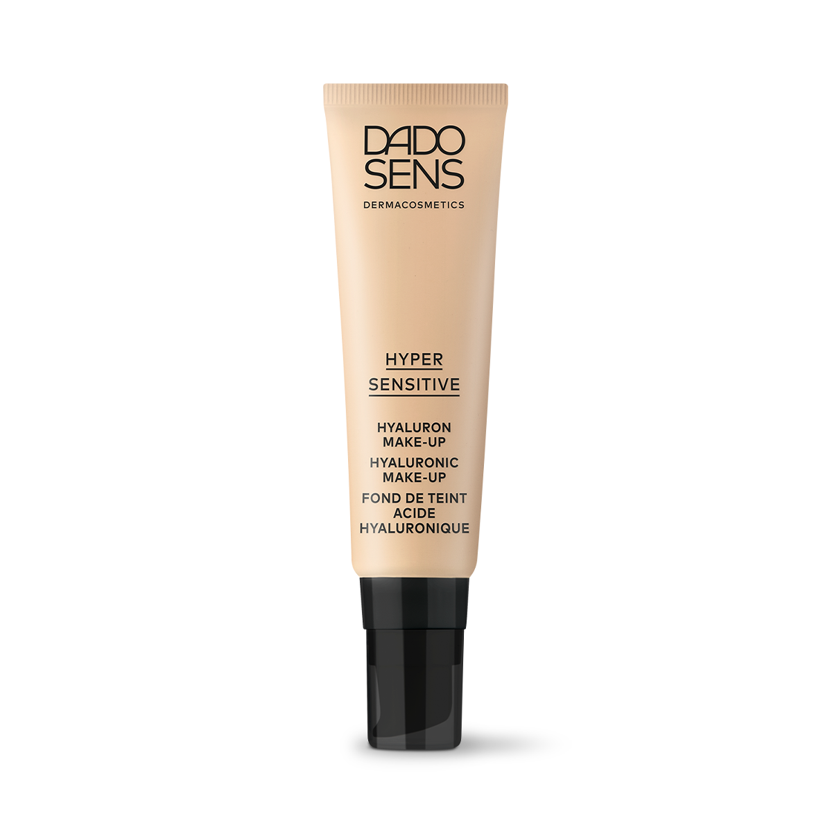 HYDRO FOND DE TEINT almond DADO SENS HYPERSENSITIVE Hyaluron Make-up in 30ml Tube mit schwarzem Verschluss vor beigem Hintergrund
