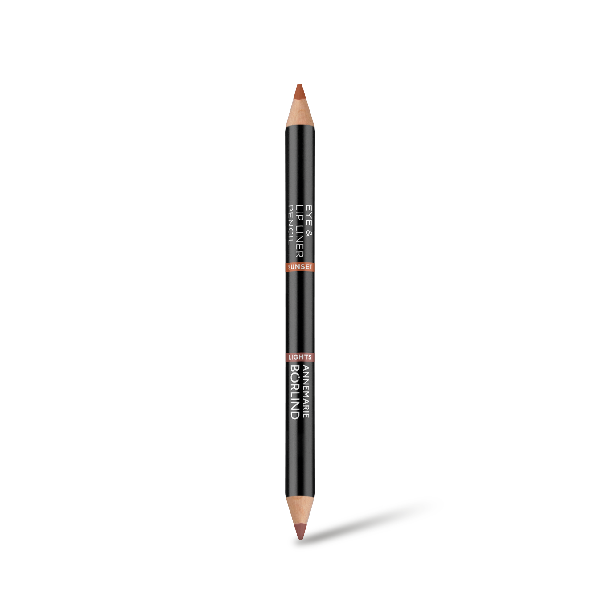 ANNEMARIE BÖRLIND Eye & Lip Liner Pencil in Braun mit spitz zulaufender Mine, offen gezeigt