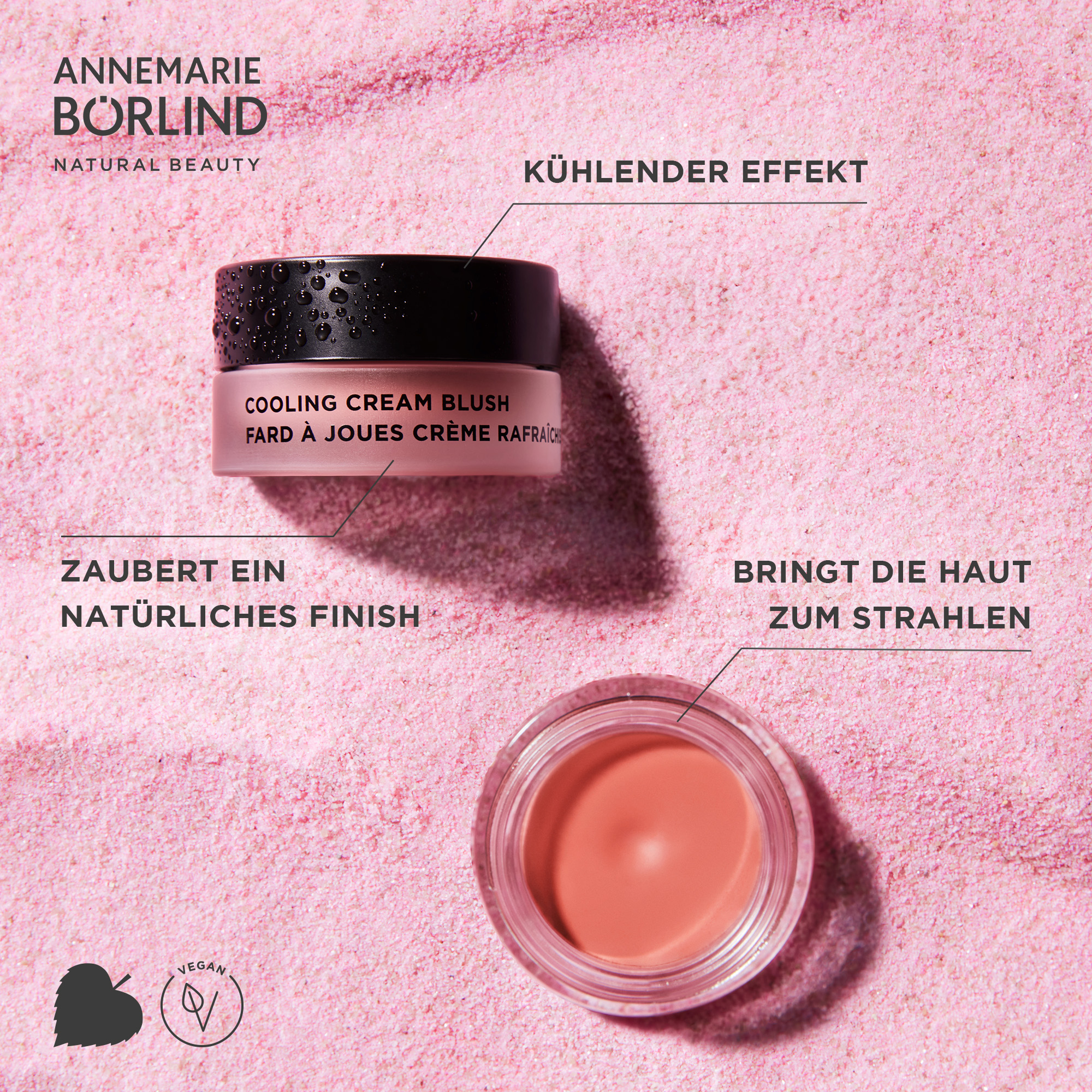 ANNEMARIE BÖRLIND Cooling Cream Blush mit kühlendem Effekt und natürlichem Finish auf rosa Hintergrund